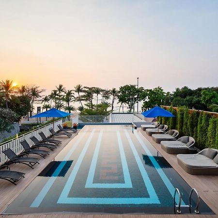 Mera Mare Pattaya Beach And Resort Exteriör bild